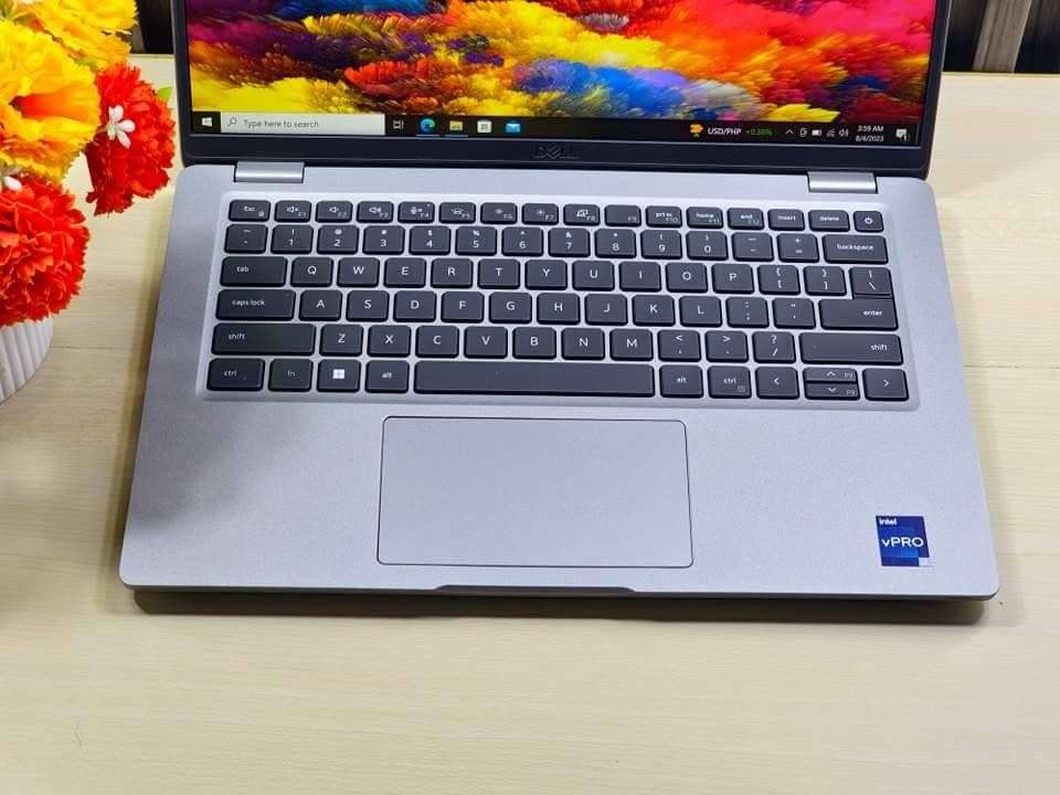 Dell Latitude 5431 14-inch 12TH Gen  Core i7-1270P , 16GB RAM , 512GB SSD Win 11 Pro FHD Laptop