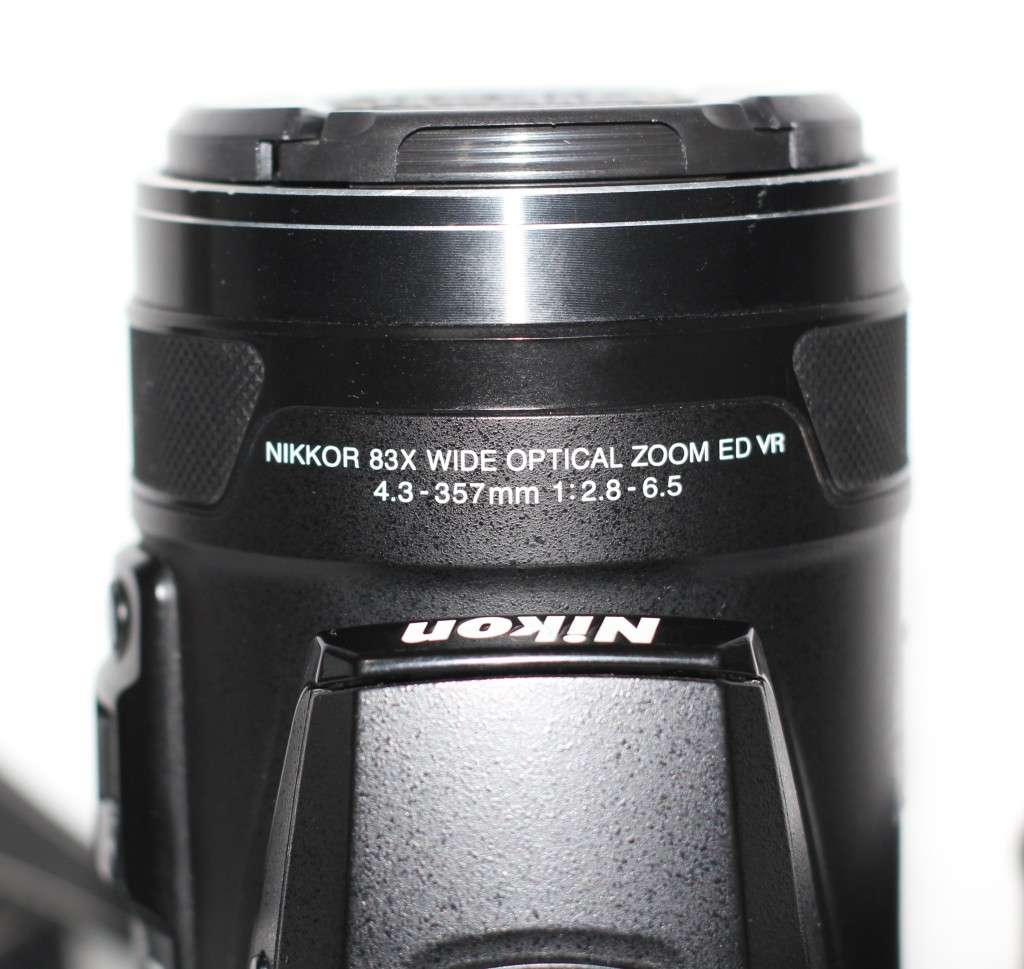 NIKON COOLPIX P900 Digital Bridge Camera (16.0 MP CMOS sensor, 83x Zoom) 3-Inch LCD Screen