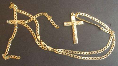 9ct Gold Mens Chain with Crucifix all Solid 9ct Gold 7.8g Melting Value R915+