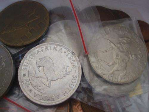 Huge world coin collection (800+ Coins + 7 Banknotes) FREE POSTAGE