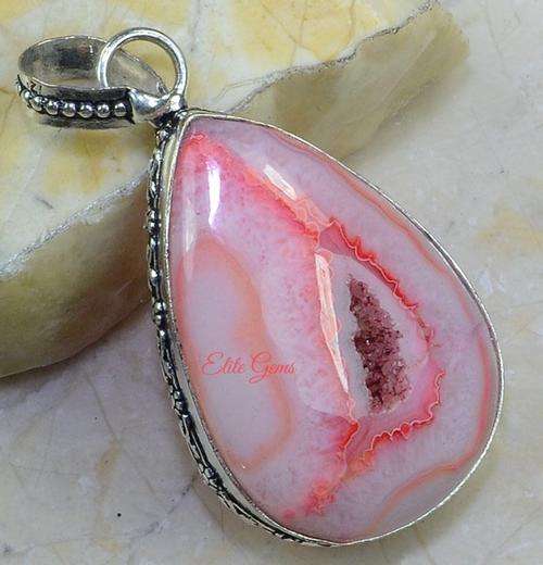 BREATHTAKING DRUZY ANTIQUE DESIGN PENDANT 2 1/2"