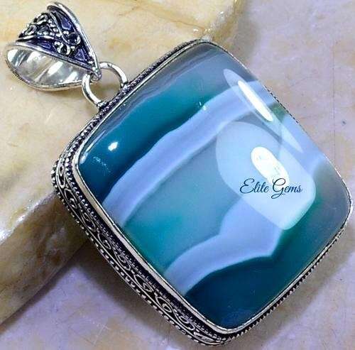 BREATHTAKING BOTSWANA AGATE ANTIQUE DESIGN PENDANT 2¼"