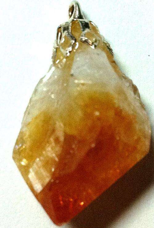 LOVELY! NATURAL CITRINE CRYSTAL PENDANT!