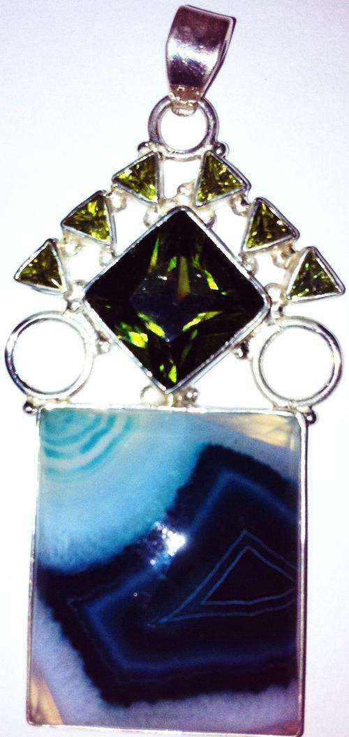 HUGE! STUNNING BOTSWANA AGATE AND PERIDOT QUARTZ STERLING SILVER PENDANT!
