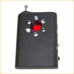 Worth R899, CRAZY AUCTION STARTS AT R1,  Wireless Anti-Surveillance Camera Detector