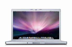 Apple MacBook Pro 15,4in  2,4 GHz Intel Core 2 Duo. AS NEW Condition!!