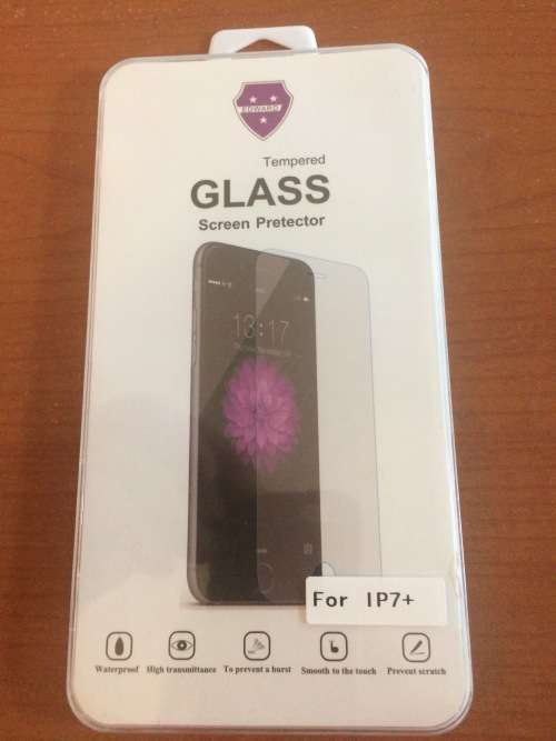 iPhone 6+/6S+/7+ tempered glass screen protector
