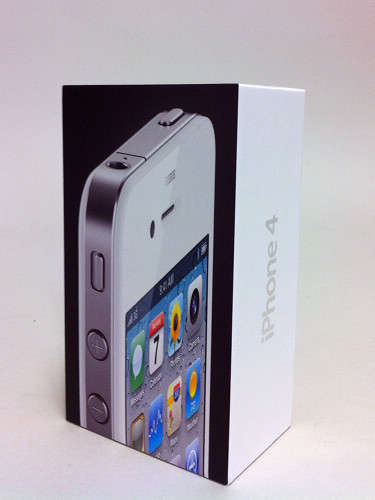 Box for Apple iPhone 4 white 16gb - NEW incl. all accessories (headphone+usb+wall charger+sim tool)