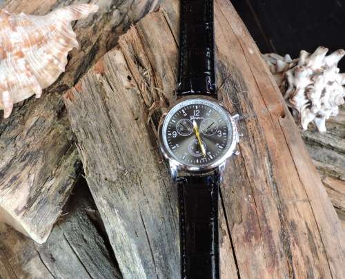 Geneva Fashion Watch Unisex.