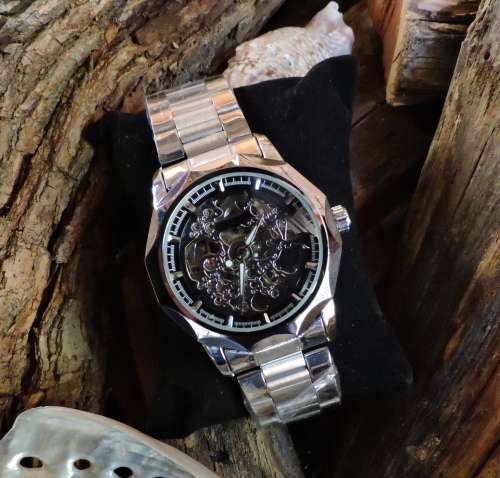 Winner Automatic Stainless Steel Skeleton Mechanical Watch.