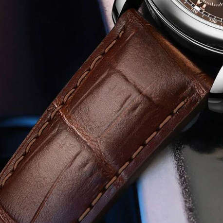 1pc Business Quartz Sport Watch With Casual Leather Strap For Men