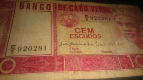 100 Banco De Cabo Verde ES920281 1977