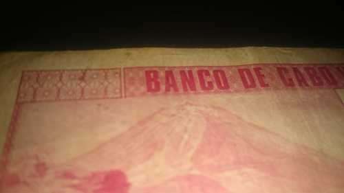 100 Banco De Cabo Verde ES920281 1977