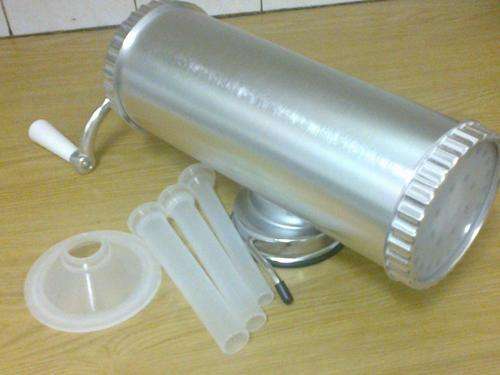 Sausage Maker 2.5kg with suction base