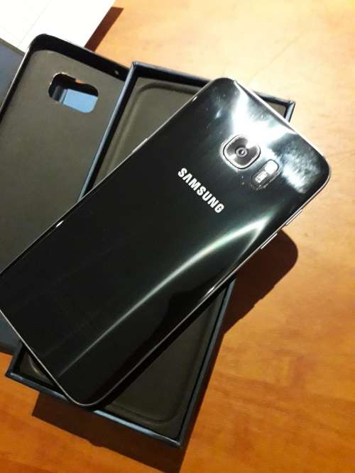 Samsung S7 Edge - 32GB Black - Price Reduced and free shipping