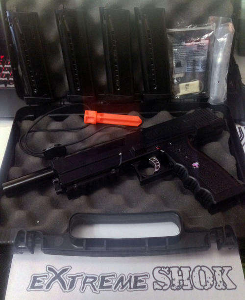 Tippmann  TPX / TiPX pistol 4mags, extended barrel, mint condition