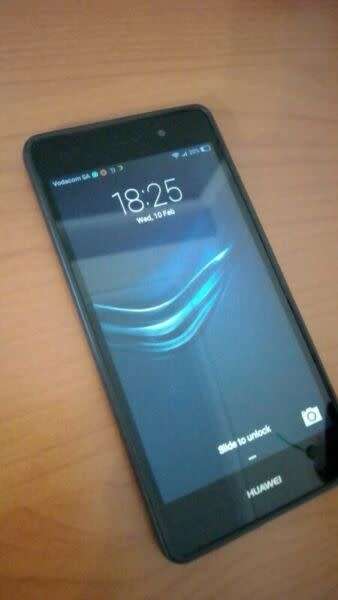 Huawei P8 Lite cell phone