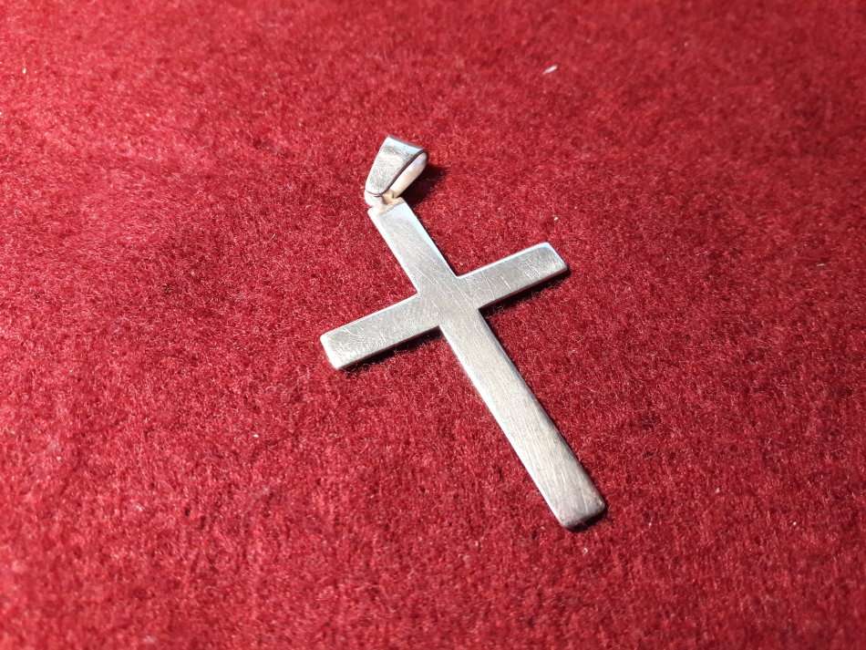 STERLING SILVER PENDANT