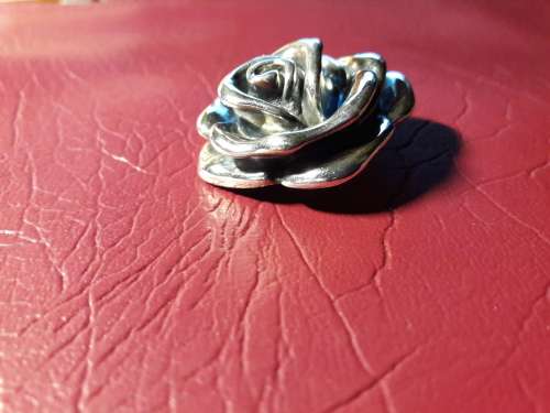 LOVELY STERLING SILVER BROOCH