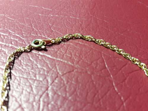 LOVELY 9 CT SOLID GENUINE GOLD BRACELET IN EXCELLENT CONDITION