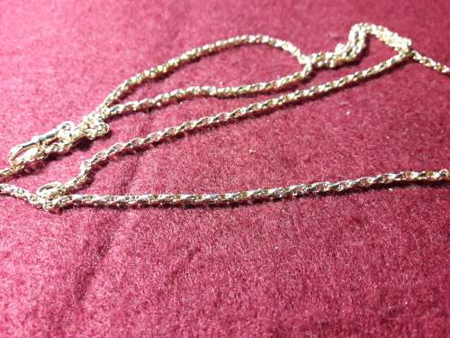 LOVELY LONG 9 CT GENUINE SOLID GOLD NECKLACE IN VERY GOOD CONDITION [9,9 g]