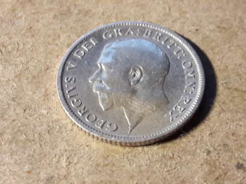 1914  BRITISH 6 Pence - George V