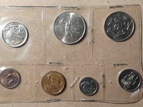 1986 RSA MINT PACK [PLASTIC PACK WAS NOT SEALED ADEQUATELY]