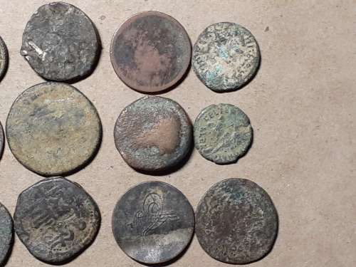 A LOT OF 15 ANCIENT COINS