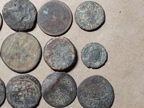 A LOT OF 15 ANCIENT COINS