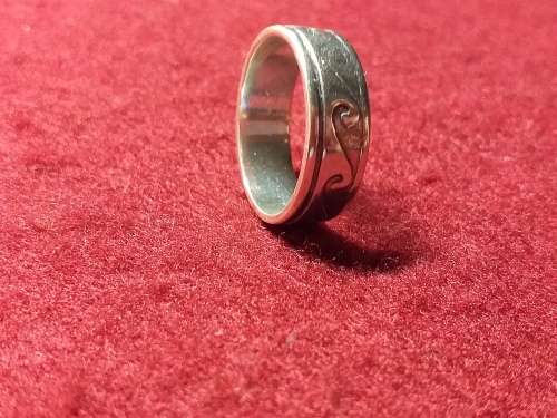 GENUINE SOLID STERLING SILVER RING [4 g]