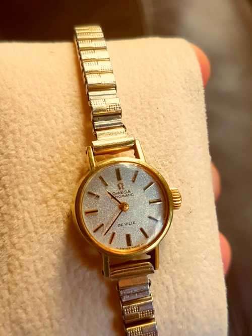 LOVELY GENUINE OMEGA DE VILLE AUTOMATIC WOMENS WATCH IN PERFECT RUNNING CONDITION