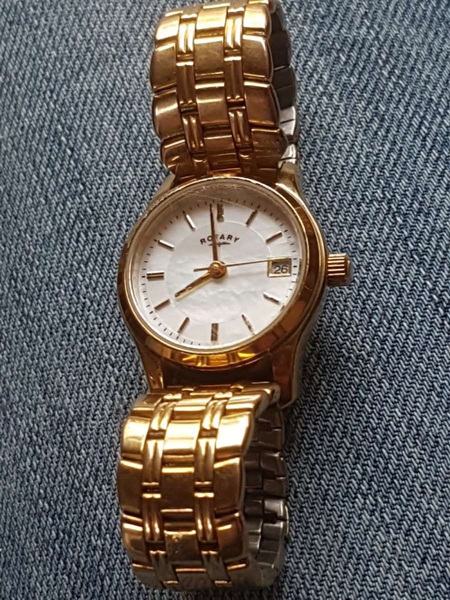 LOVELY GENUINE ROTARY WOMEN'S WATCH WITH MOTHER OF PEARL FACE WITH NEW BATTERY EXCELLENT CONDITION