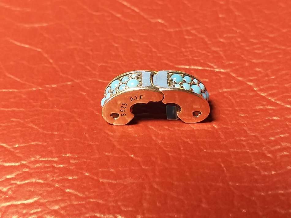 LOVELY GENUINE SOLID STERLING SILVER PANDAORA CHARM