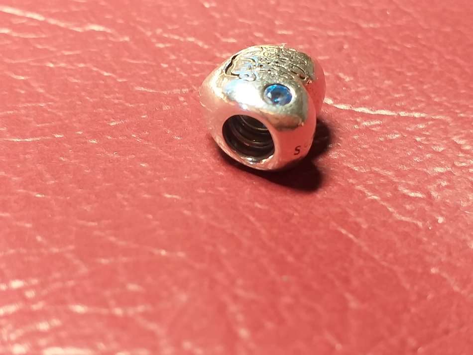 LOVELY GENUINE SOLID STERLING SILVER PANDAORA CHARM