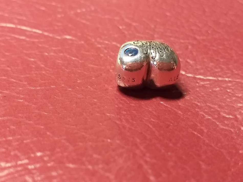 LOVELY GENUINE SOLID STERLING SILVER PANDAORA CHARM