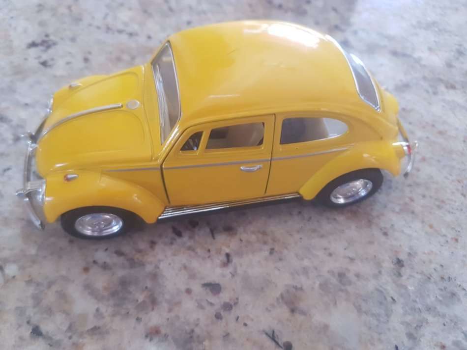 VW CLASSICAL BEETLE MODEL IN PRISTINE CONDITION. [Please read Description]
