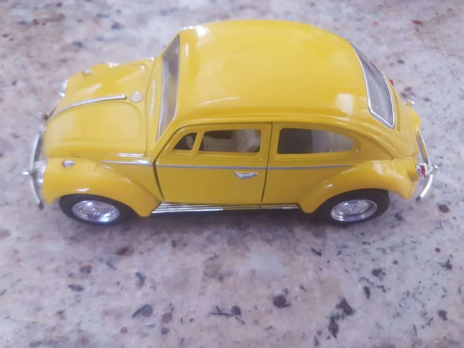 VW CLASSICAL BEETLE MODEL IN PRISTINE CONDITION. [Please read Description]