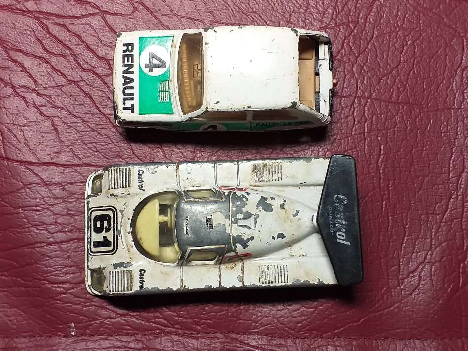 2 x VINTAGE MATCHBOX MODEL CARS [One bid for both]
