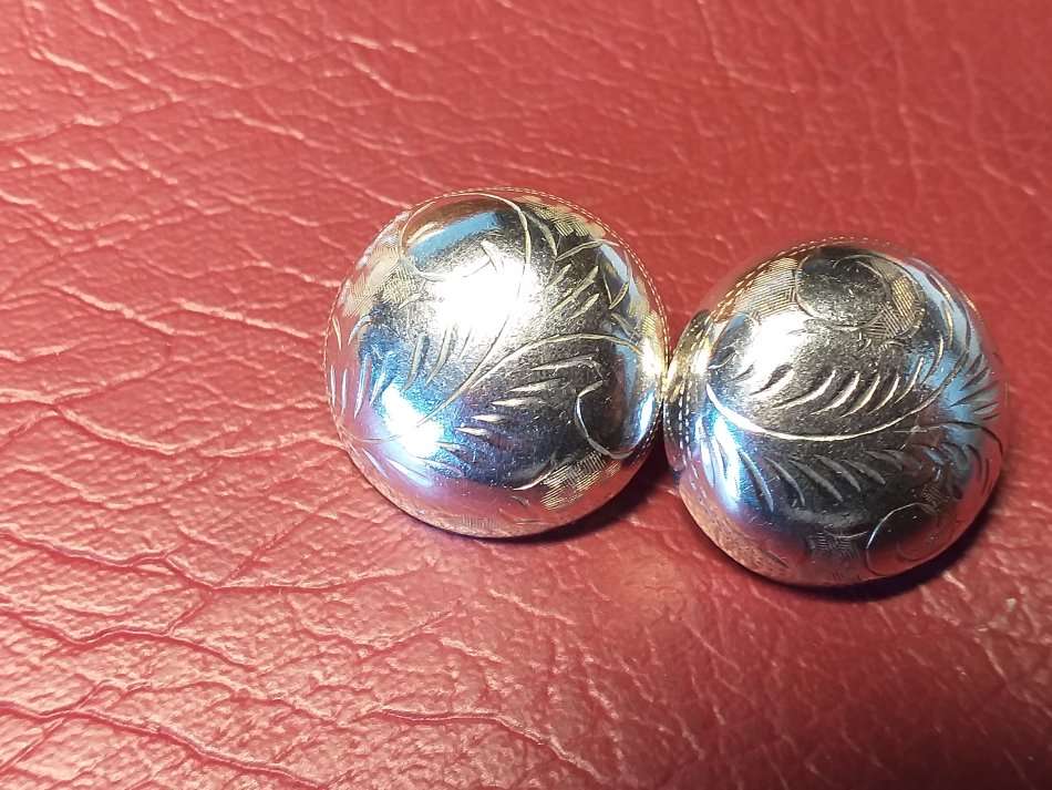 LOVELY GENUINE SOLID STERLING SILVER EARRINGS IN VERY GOOD CONDITION