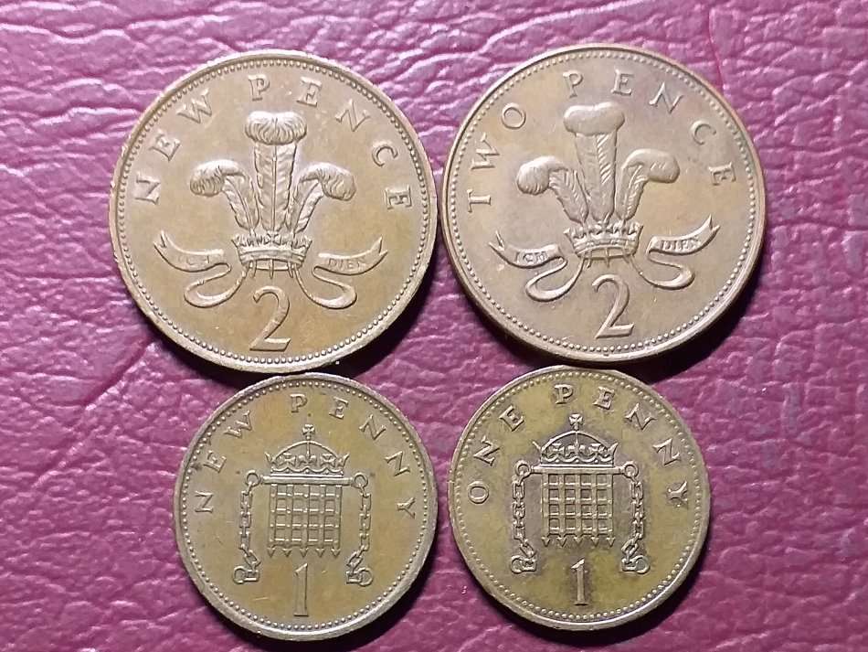 4 x BRITISH COINS  -  [Bid per coin to take all]