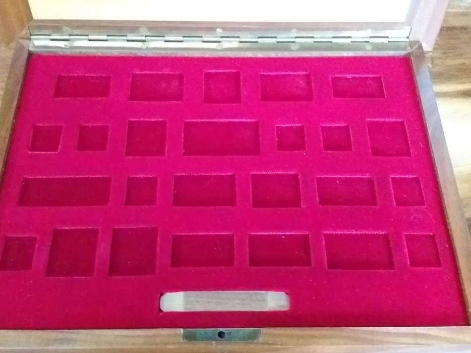 EMPTY WOODEN BOX FOR THE STAMPS OF ROYALTY IN EXCELLENT CONDITION