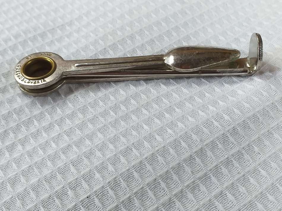 METAL SMOKING PIPE CLEANER MADE IN CZECHOSLAVAKIA
