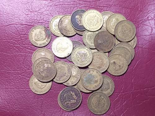 A LOT OF 30 x 1961 RSA COPPER HALF CENT COINS - [Bid per coin to take all.]