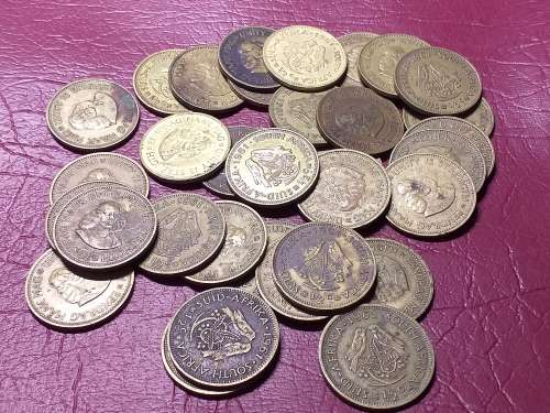A LOT OF 30 x 1961 RSA COPPER HALF CENT COINS - [Bid per coin to take all.]