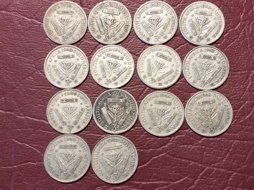 A LOT OF 14 SA UNION SILVER THREEPENCES - DIFFERENT DATES - [Bid per coin to take all.]