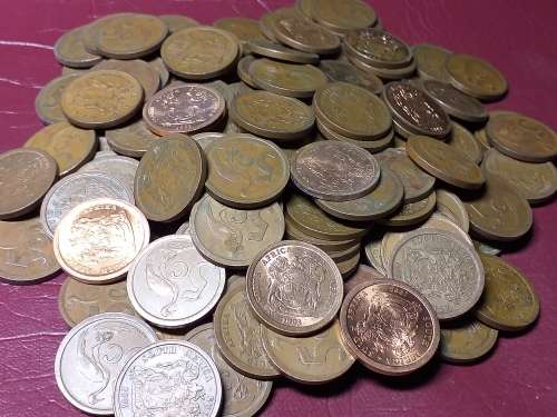 A LOT OF 150 RSA 5 CENTS - [Bid per coin to take all.]
