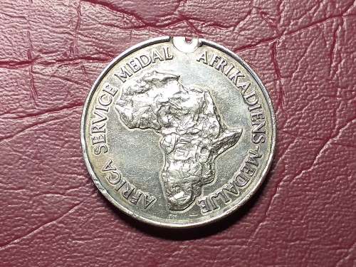 WW2 STERLING SILVER Medal - Africa Service Medal - Awarded M. KAMMIES - C322469 - [28 g] - A RELIST