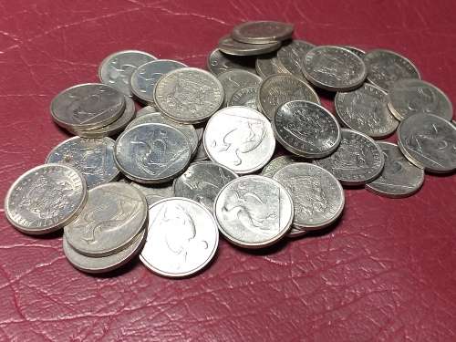 A LOT OF 40 RSA NICKEL 5 CENTS - [Bid per coin to take all.]