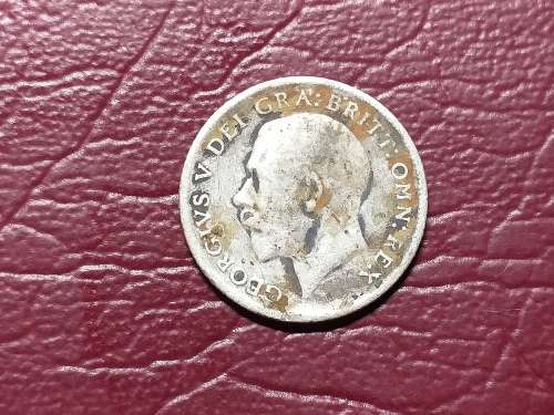 1916 BRITISH STERLING SILVER 6 Pence - George V