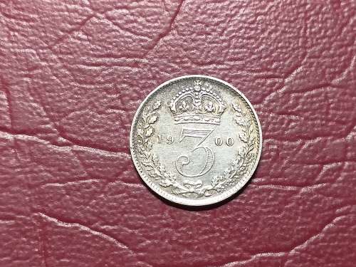 1900 BRITISH STERLING SILVER 3 Pence - Victoria